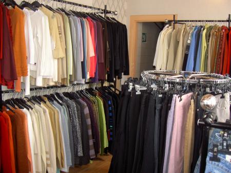 Magasin de vêtements d'occasion