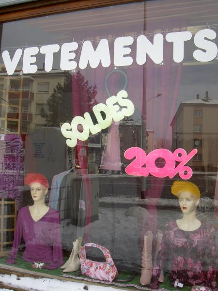 Magasin de vêtements d'occasion